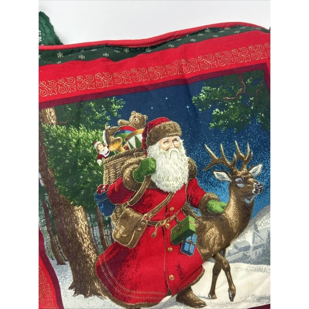 2 Vintage Old World Santa Christmas Throw Accent Pillows Two Sided Lace Ruffled
